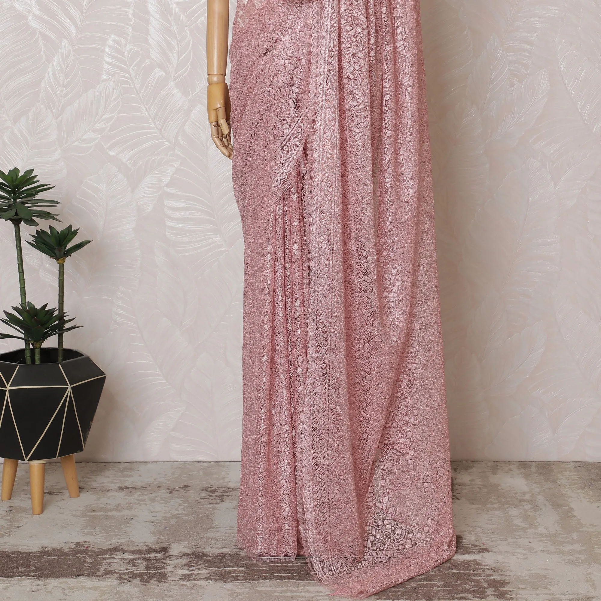 Elegant French Metallic Chantilly Lace Fabric - Blush Pink Floral Design, 110 cm Width, 5.5 Meters-D19454
