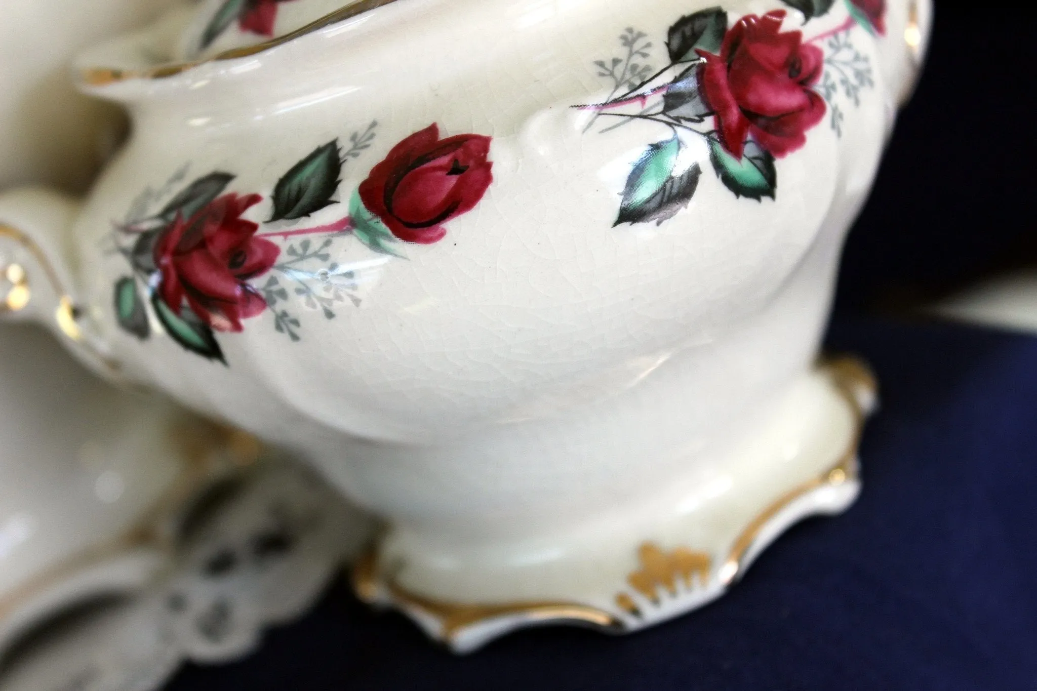 Sadler Vintage Teapot, 4 Cup, Sugar & Creamer, Elegant Porcelain Teaset 16223